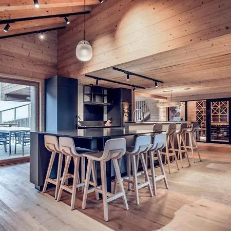 Domek alpejski Chalet An Idyllic Retreat In The Alps *